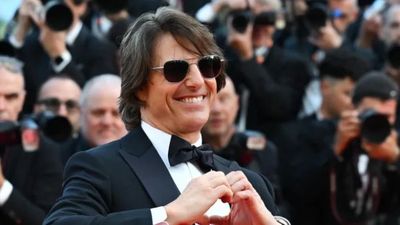 Tom Cruise Buktikan Totalitas Main Film, Siap Lanjutin Days of Thunder dan Top Gun 3