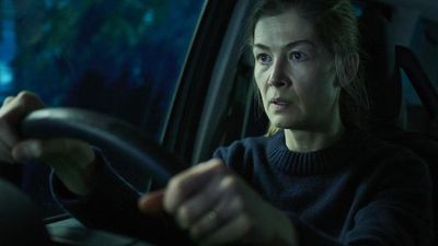 Review Hallow Road (2025): Ketegangan Mencekam di Dalam Mobil