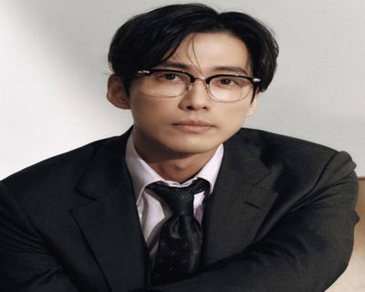 10 Tahun Tak Goyah! Nam Goong Min Kembali Perpanjang Kontrak dengan 935 Entertainment