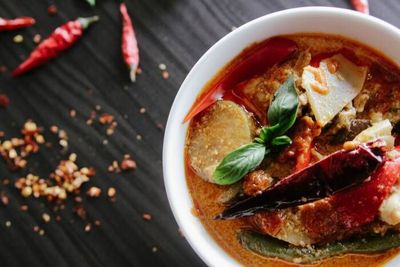Kenapa Tubuh Berkeringat Saat Makan Pedas? Ini Penjelasan Ilmiahnya