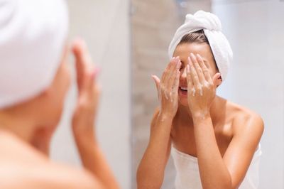 5 Tips Merawat Kulit Selama Liburan akhir Tahun, Mudah Banget Enggak Ribet