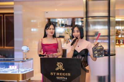 Intip Koleksi Perhiasan Fuschia Spesial untuk Penyintas Kanker Payudara