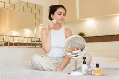 Jangan Salah! Ini Dia Takaran Skincare yang Tepat Agar Kulitmu Makin Cantik dan Sehat
