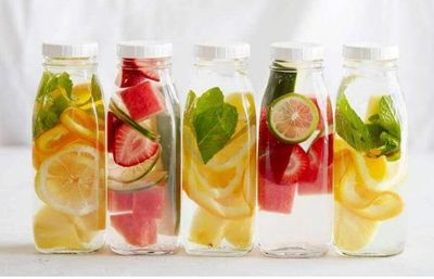 Pengen Muka Glowing dan Perut Buncit Hilang? Coba Resep Infused Water Ini Yuk!