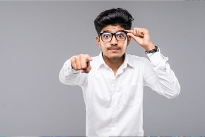 3 Kacamata Mahal, Setara Harga Rumah!