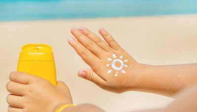 5 Tips Ampuh Melindungi Kulit dari Paparan Sinar Matahari