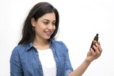Rekomendasi 5 Hair Oil Terbaik yang Jarang Diketahui, Bisa untuk Rambut Rusak, Kering, Kusam, hingga Rontok!
