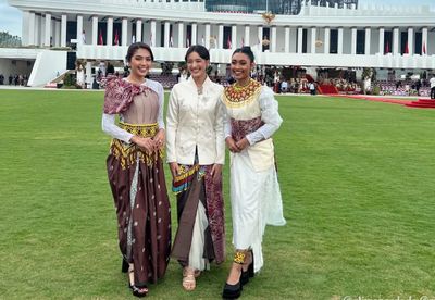 Intip Penampilan Cantik Mawar De Jongh di Upacara HUT RI ke-79 di Istana Negara IKN