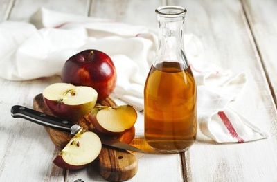 5 Manfaat Minum Cuka Apel untuk Kulit Mulus dan Sehat