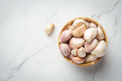 Cara Mudah Menanam Bawang Putih: Lezat, Membawa Hoki, dan Nggak Ribet Sama Sekali