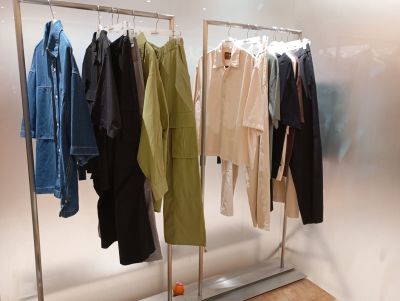 Kenapa Harus Pilih Model Baju Timeless, Rahasia Gaya yang Selalu Hits