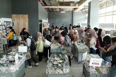 Calling All Jastipers, Berburu Baju Anak Mulai Rp10 Ribuan di Jaksel