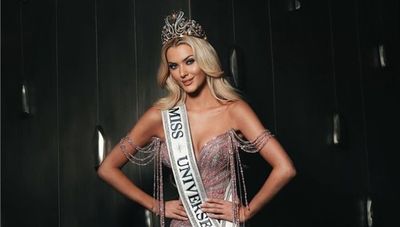 Victoria Kjaer Theilvig, si Cantik Miss Universe Pertama dari Denmark!