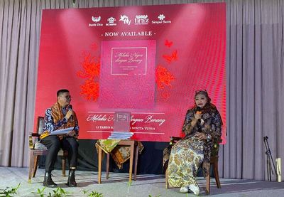 Cerita Novita Yunus dalam Meluncurkan Buku 