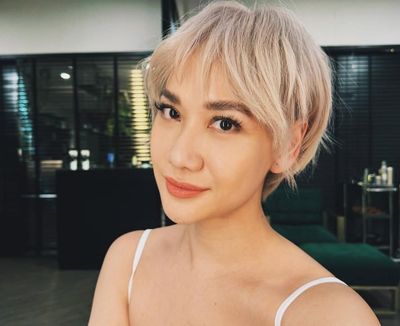 BCL Tampil Memukau dengan Transformasi Model Rambut Bixie Blonde, Siap Sambut Tahun Baru 2025