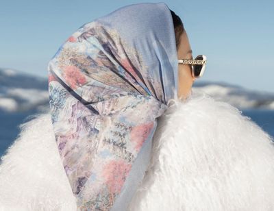 10 Brand Hijab Lokal yang Fashionable, Bikin Gaya Makin On Point