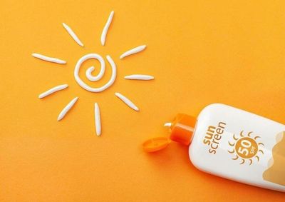 5 Sunscreen Lokal Tahan Air Terbaik untuk Aktivitas Outdoor