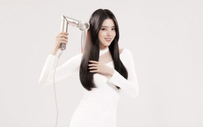 Mudahnya Styling Rambut Seindah Han So Hee, Cuma Pakai Hair Dryer