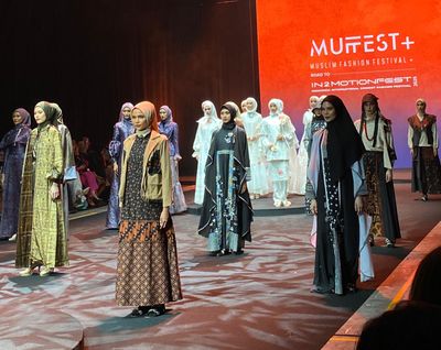Potret Fashion Show 7 Desainer dalam Pembukaan Muffest 2025