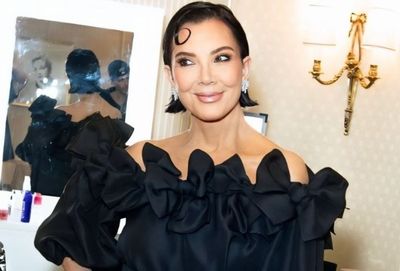 Awet Muda di Usia 69 Tahun, Ini Rahasia Penampilan Kris Jenner yang Bikin Takjub!