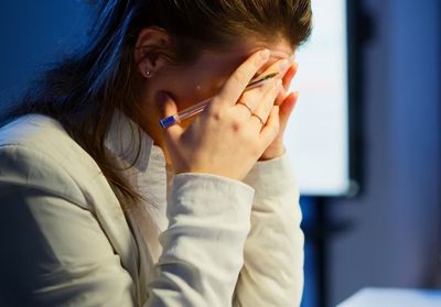 9 Kebiasaan Sehari-hari yang Bisa Merusak Kesehatan Mental, Jangan Dilanjutin Ya!