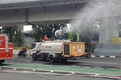 Menkes Kritik Penyemprotan untuk Kurangi Polusi: Partikel PM2,5 Beredar di Udara Bukan di Bawah