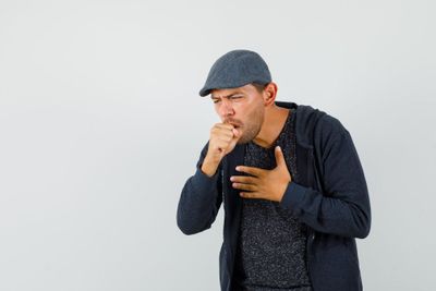 Batuk dan ISPA Mudah Menyerang saat Cuaca Panas, Obat Herbal Penolongnya