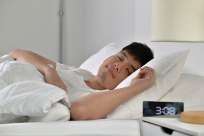 Kurangi Stres dan Tingkatkan Kualitas Tidur: Kunci Menuju Kesehatan Optimal di Usia 30-an