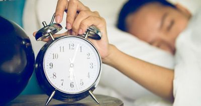 5 Resiko Kesehatan Tidur Menjelang Waktu Magrib