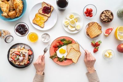 8 Manfaat Sarapan di Pagi Hari, Meningkatkan Energi hingga Mendukung Pertumbuhan Otot