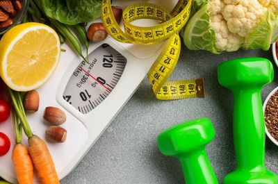 5 Minuman Sehat Sebelum Tidur yang Bantu Turunkan Berat Badan