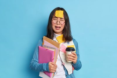 6 Tips Sederhana Menghilangkan Stres, dari Makan hingga Puasa Gadget!