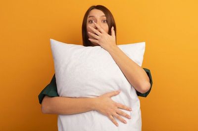 6 Tanda Seseorang Kurang Tidur yang Perlu Diwaspadai, Salah satunya Bikin Berat Badan Naik