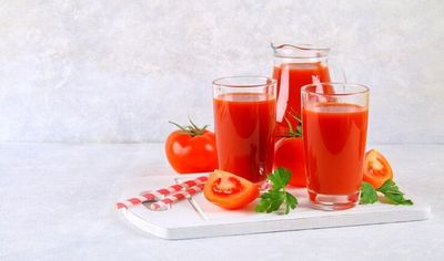 5 Manfaat Kesehatan Jus Tomat, Cegah Penyakit Jantung Hingga Kanker