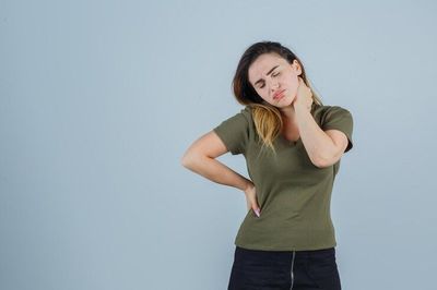 Sering Pegal Seharian? Bisa Jadi Ini Tanda Fibromyalgia yang Banyak Orang Abaikan