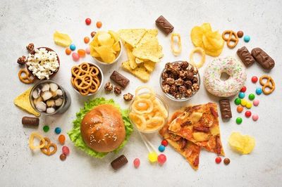 Mengapa Makanan dan Minuman Manis Berbahaya bagi Tubuh? Ini 8 Alasannya