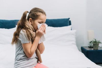 Penyebab dan Tanda Hidung Tersumbat pada Orang Dewasa dan Anak