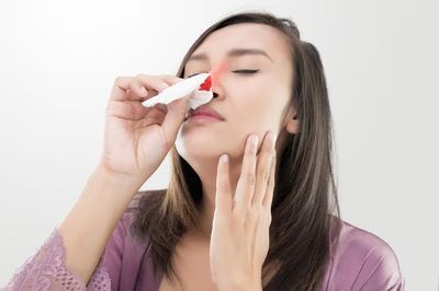 6 Mitos dan Fakta tentang Mimisan yang Paling Umum