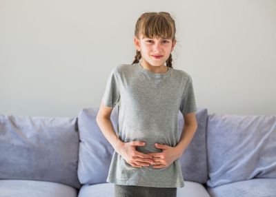 Tips Menghindari Anak yang Gampang Sembelit, Salah Satunya Cukupi Asupan Prebiotiknya