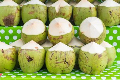 Bukan Sekadar Segar! Ini 10 Manfaat Super Air Kelapa Muda Buat Tubuhmu