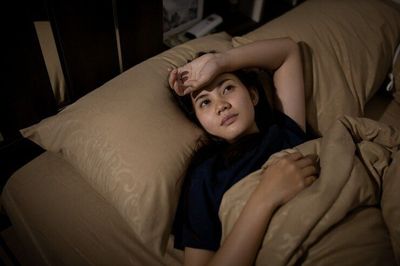 Sering Merasa Capek Tetapi Sulit Tidur? Ini Penjelasannya