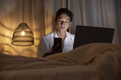 Sering Begadang? Waspada Kerusakan Hati dan Ginjalmu