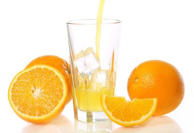 Minum Es Jeruk: Cara Sederhana Cegah Batu Ginjal, Ini Alasannya