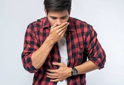 Apa itu GERD dan Bagaimana Agar Aman saat Mengonsumsi Kopi?