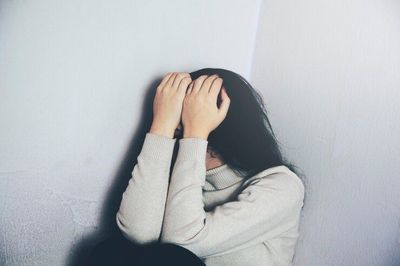 Alasan Wanita Depresi saat Menstruasi dan Cara Mengatasinya