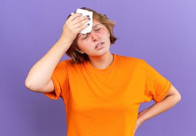 Mengapa Sensasi Panas Muncul Saat Menstruasi? Ini 6 Penyebab Utamanya
