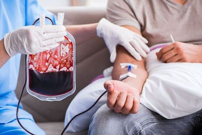 Waspadai Anemia di Balik Penyakit Ginjal Kronis: Gejala, Risiko, dan Cara Mengatasinya