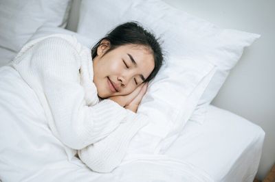 Benarkah Wanita Butuh Tidur Lebih Banyak daripada Pria? Ini Faktanya!