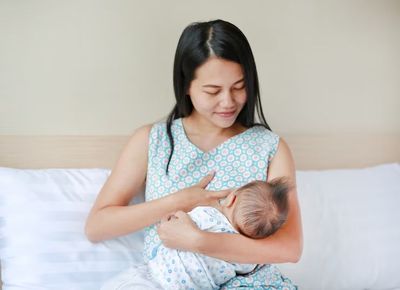Mau Tahu Caranya Biar ASI Deras? Minum Suplemen Ini Aja