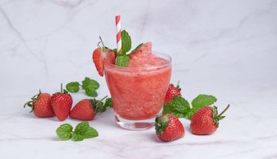 7 Manfaat Jus Stroberi untuk Kesehatan Tubuh: Kamu Harus Tahu!